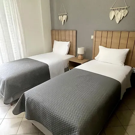 Rondo's Hotel Himare