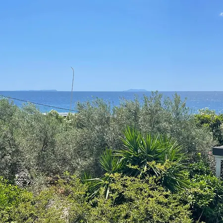 Hotel Rondo's Himare