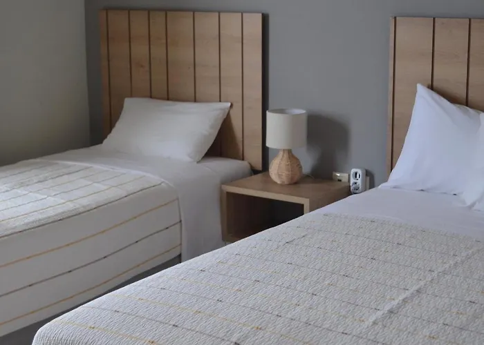 Rondo's Hotel Himare